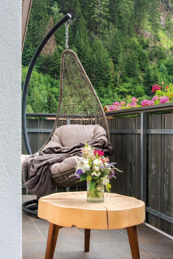 Hotel Fronza - Your Hike & Mountain Home Lutago Exteriér fotografie